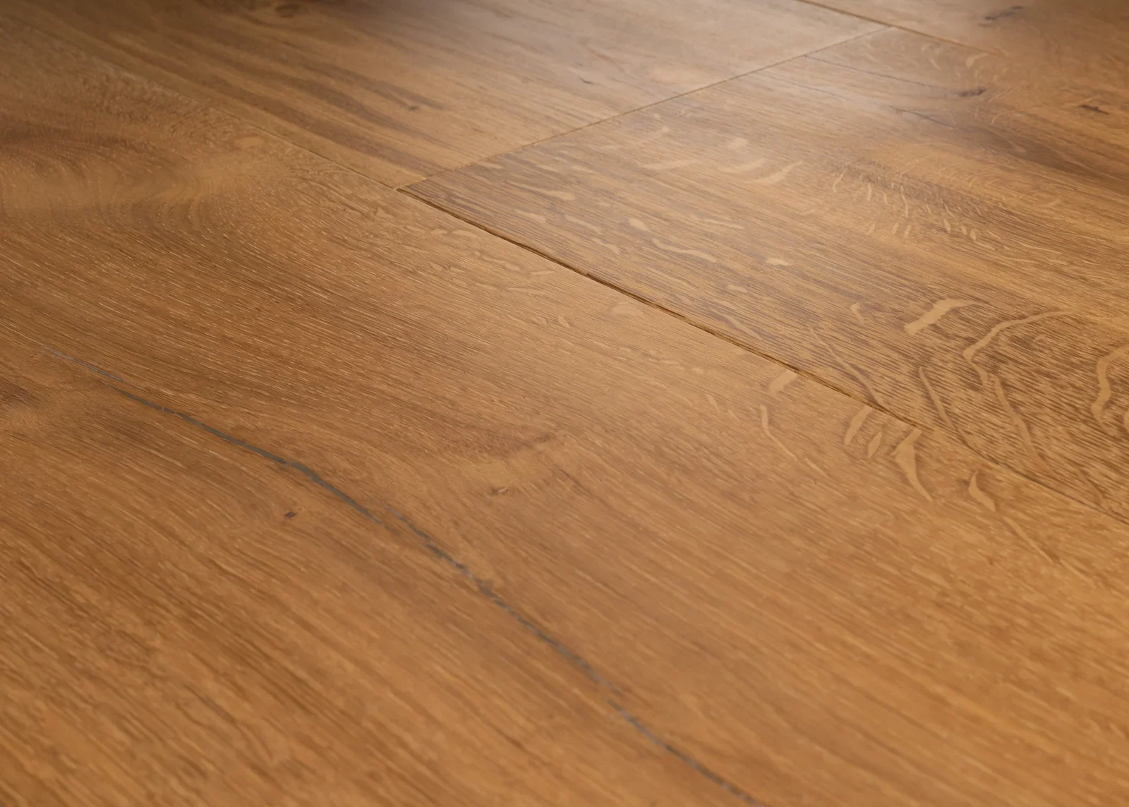 Manor collection by Monarch Plank